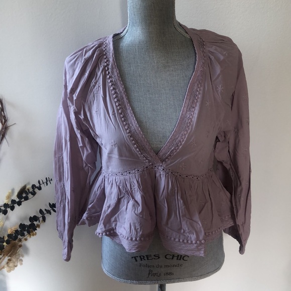 Aritzia "Sunday Best" Deep-V Boho Top - Picture 1 of 6